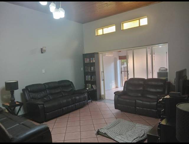 4 BEDROOM HOUSE FOR SALE IN WIERDA PARK